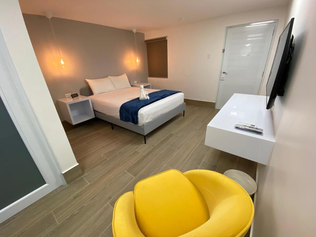 Hotel Marina De Salinas Zewnętrze zdjęcie